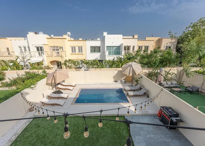 Luxurious Spacious 3-Bedroom Villa With Private Pool At Springs 10