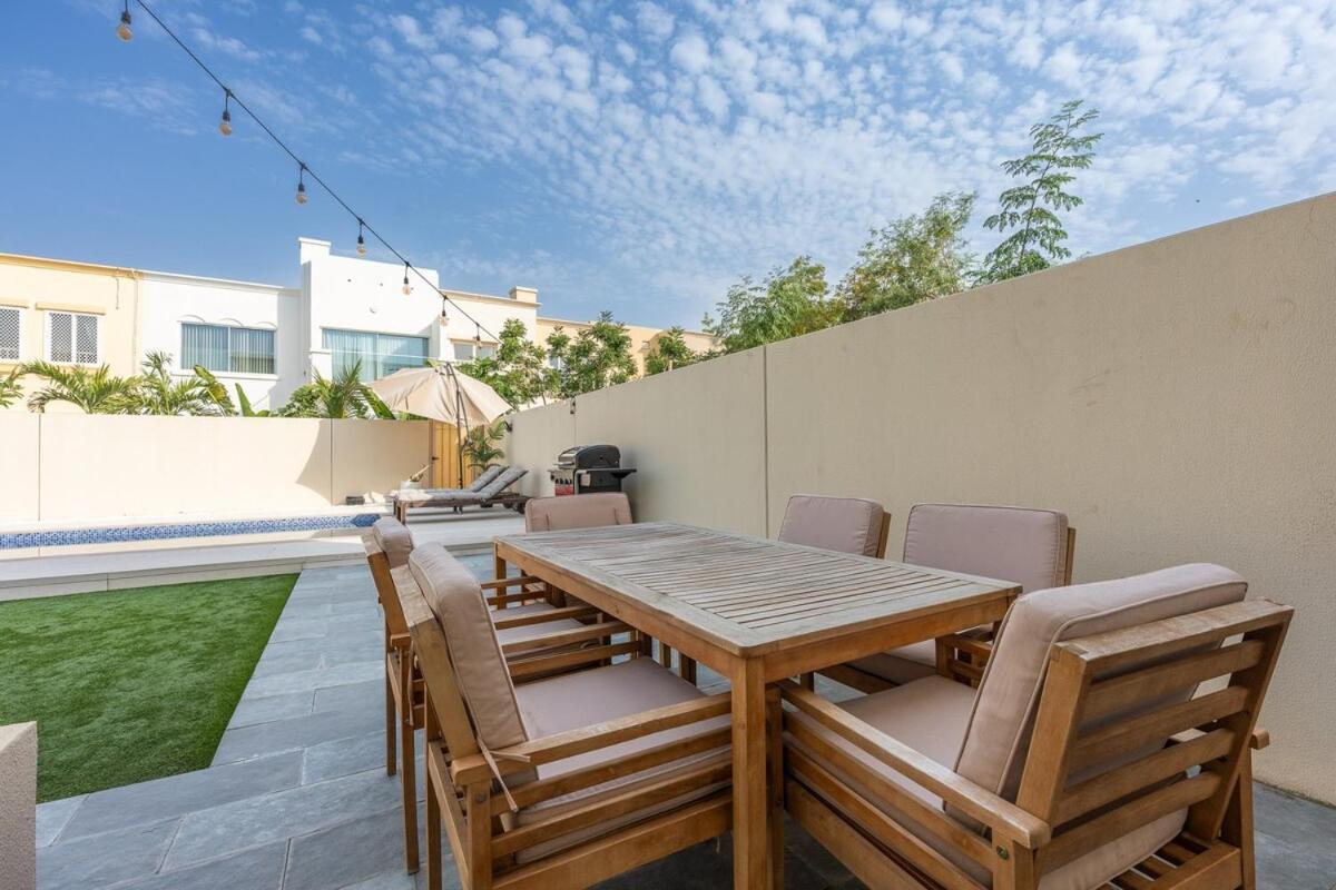 Luxurious Spacious 3-bedroom With Private Pool At Springs 10 Villa