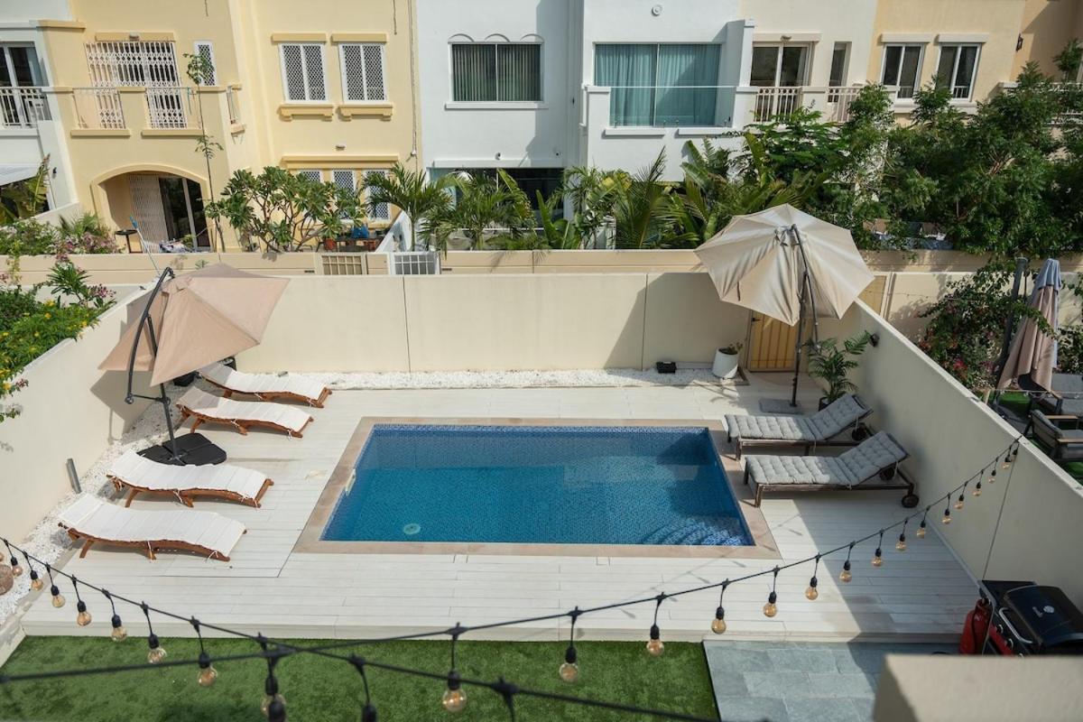Luxurious Spacious 3-bedroom With Private Pool At Springs 10 Villa *